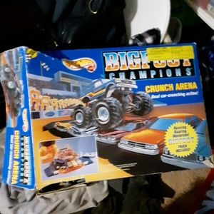 Bigfoot Champions  Crunch Arena